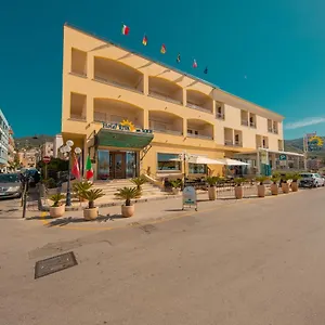 Hotell Riva Del Sole, Cefalù