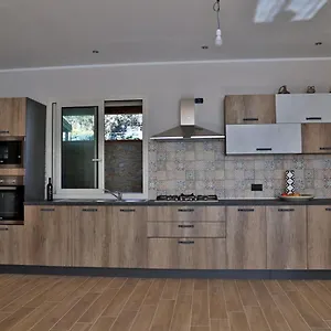 Villa Valentina, Cefalù